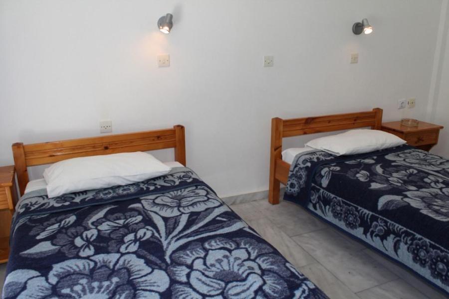 Purple Pig Stars Camping & Bungalows Mylopotas Eksteriør billede